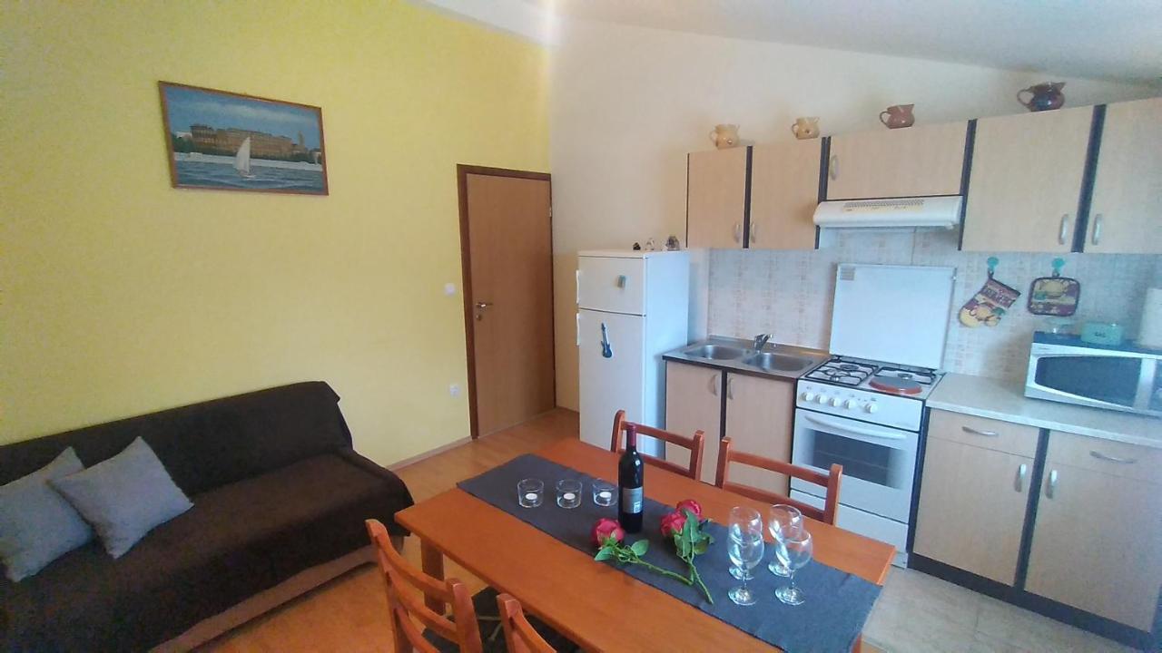 Ana Apartman